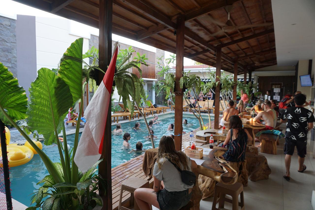 Atlas Gili Party Hostel Gili Trawangan Kültér fotó