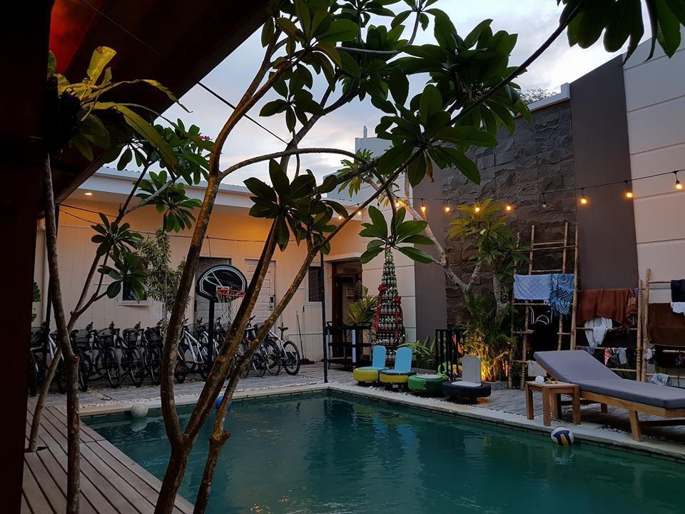 Atlas Gili Party Hostel Gili Trawangan Kültér fotó