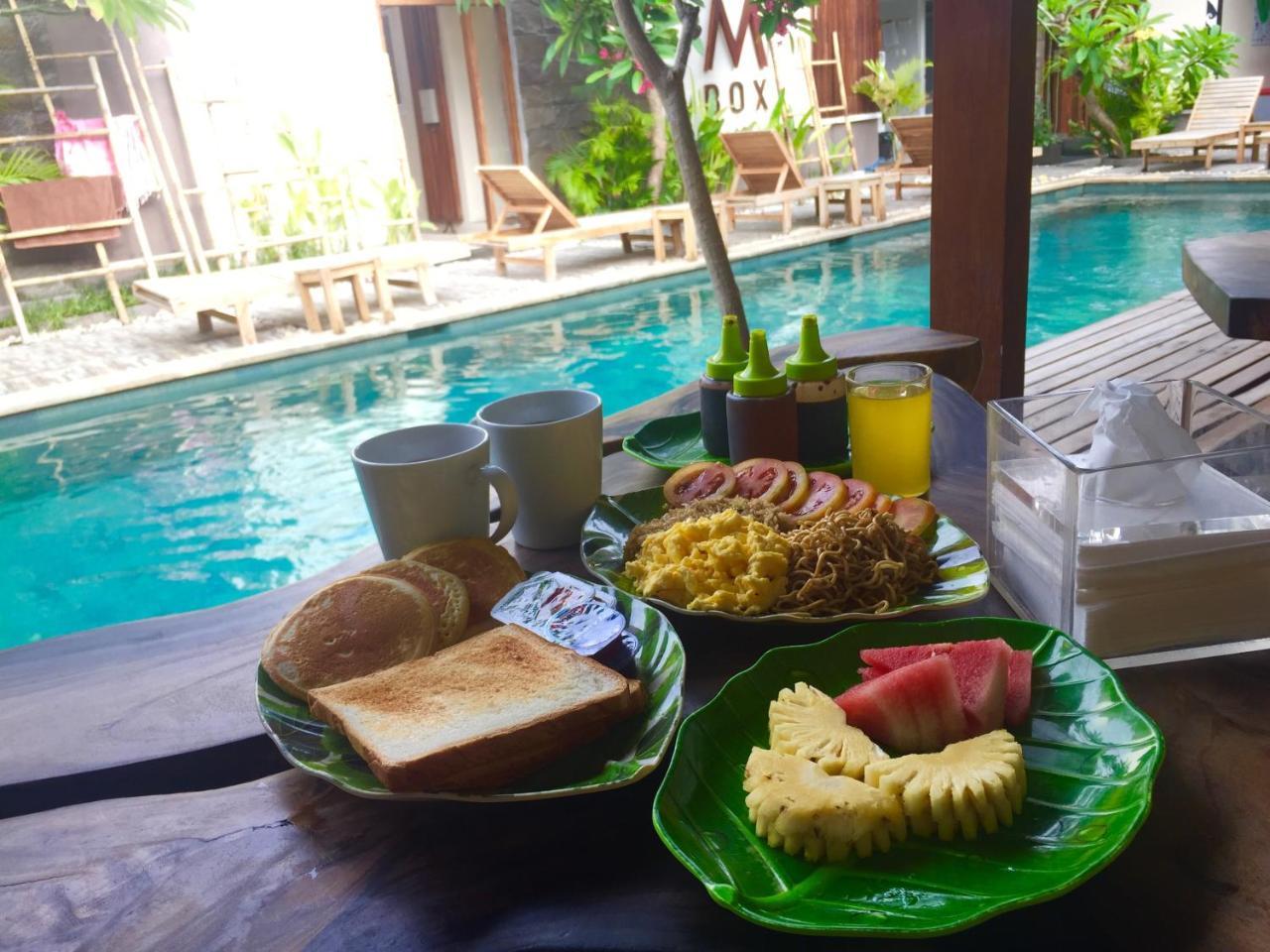 Atlas Gili Party Hostel Gili Trawangan Kültér fotó